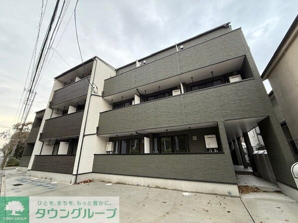 MELDIA福生IIIの物件外観写真